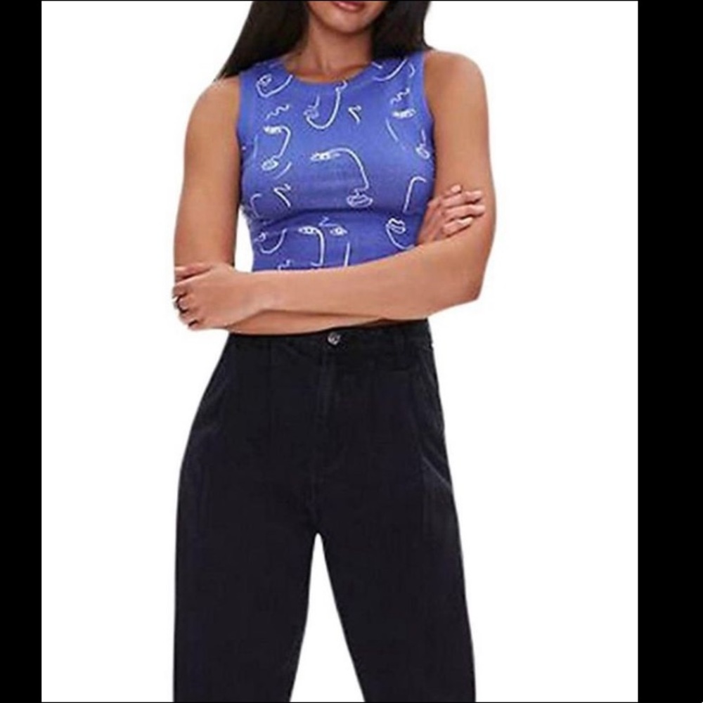 Blue crop tank top personality profile pic tank